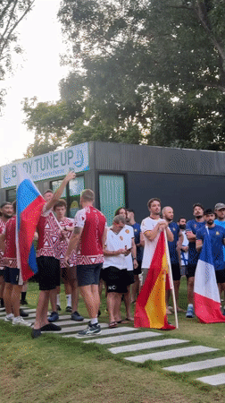 Sporting group gathers at Ko Samui wellness and padel facility
