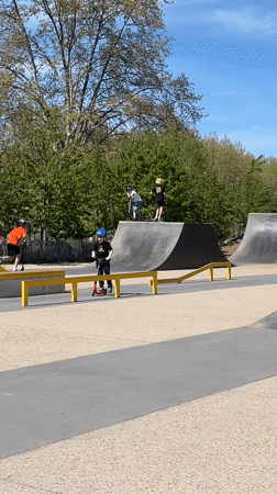Sunny afternoon leisure activities captured across Saint-Just-Saint-Rambert