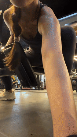 Morning workout session observed at modern Denpasar gym