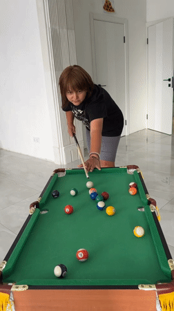 Floral arrangements and pool table fun on a quiet morning