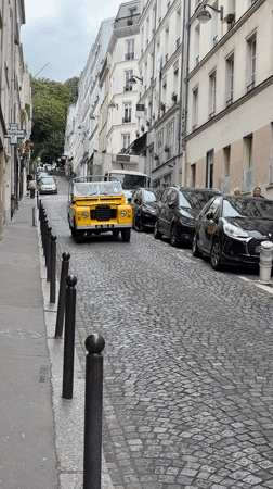 Tourist activities captured around Moulin Rouge district in Paris
