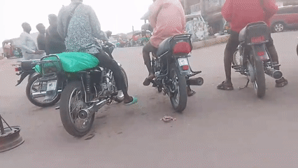 Daily street life documented in Gwong, Nigeria