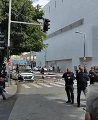 Traffic incident cordoned off by police in central Tel Aviv