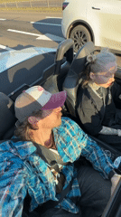 Couple spotted in convertible during bright day in Brest