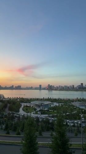 Evening photography session captures Kazan cityscape and lake views