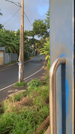 Train journey through Galle railway station and tracks