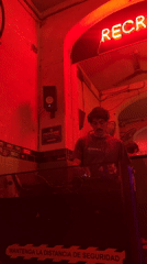 Late-night DJ set draws crowd to Barcelona's RECREO bar