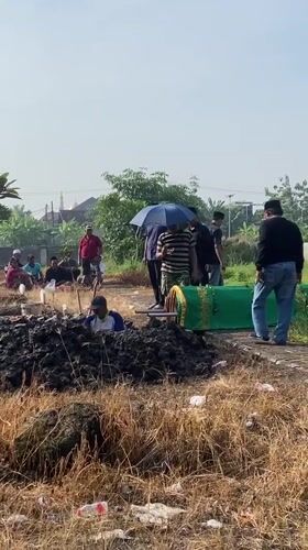 Community funeral ceremony conducted in Kedondong, Indonesia