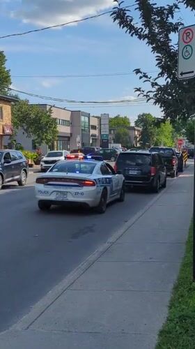 Police presence and everyday street life in Montreal