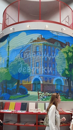 Moscow riverside: public art, monuments, and a creative district