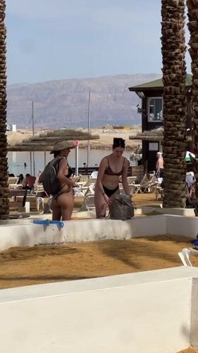 Women enjoy Dead Sea beach visit in Tamar region