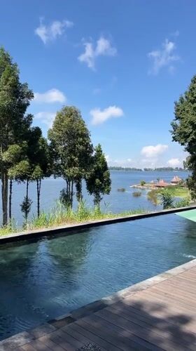 Lakeside resort visit in Baturiti, Indonesia