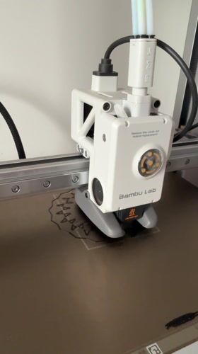 3D printer operates in Amman workshop