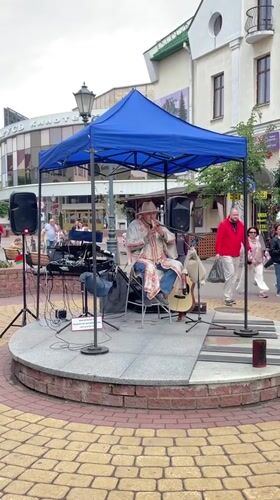 Street performance with music and dancing in Brest