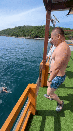Nha Trang bay scenes: water, deck views, and open sky