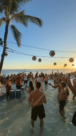 Beach party draws crowds to North Kuta waterside venue