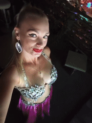 Live music and belly dancing at a Kuşadası café venue