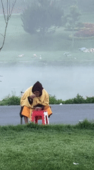 Evening scenes captured in Da Lat: dining woman, cycling group