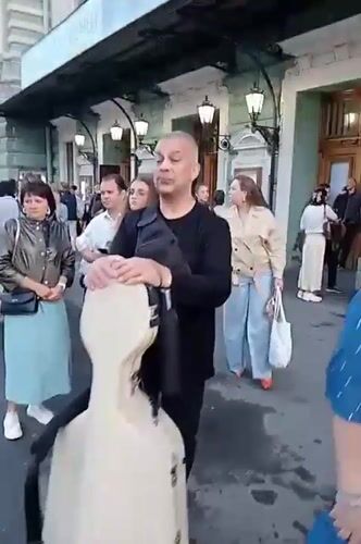 Street scenes from central Saint Petersburg on a summer evening