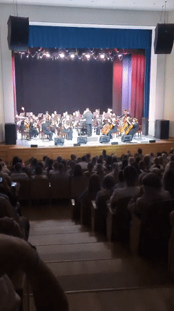 Orchestra performs for audience in Votkinsk concert hall