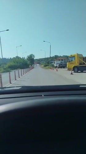 Dashcam captures early morning drive on Greek road