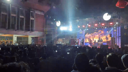 Large outdoor concert draws crowds across Dhaka university campuses