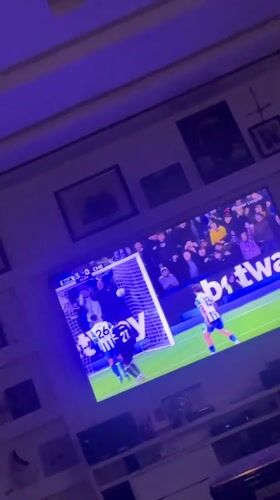Premier League match broadcast shows Brighton leading Chelsea 3-0