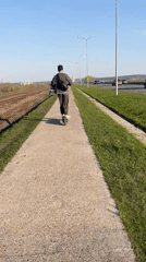 Late-night cyclists and scooter riders spotted in Chaikovsky