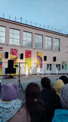Families enjoy May Day activities in Chaikovsky, Russia