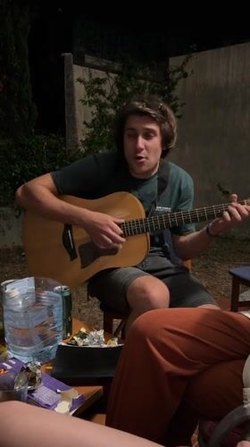 Acoustic guitar session on a Budva night