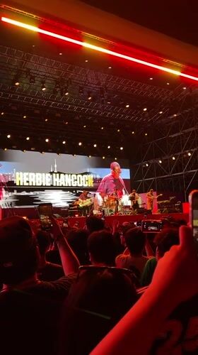 Herbie Hancock performs outdoor concert in Seoul with full band