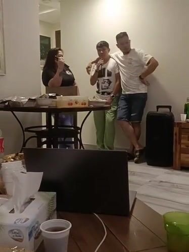 Dubai residents host karaoke dinner party, capture nighttime cityscape