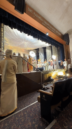 Mumbai ceremony and elevator lobby documented within minutes