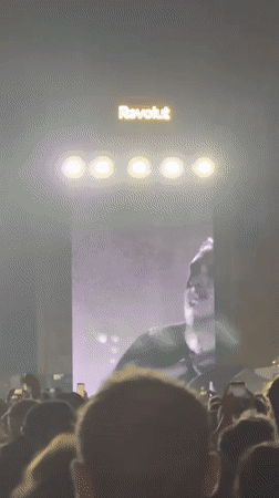 Band performs with elaborate lighting in Barcelona evening show
