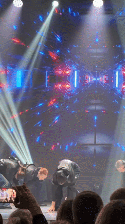 Dance performances featuring multiple groups held in Krasnoyarsk theater