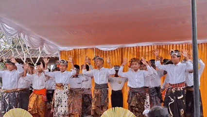 Traditional Balinese dance performances by children in Blahbatuh, Indonesia