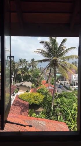 Early morning coastal observations documented at Sri Lankan seaside property