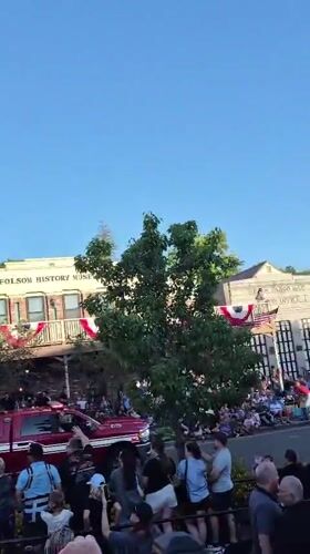 Fourth of July parade rolls past Folsom History Museum