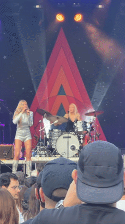 Outdoor concert lights up Luxembourg City on summer evening