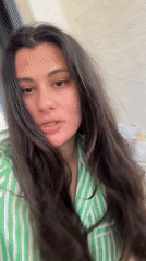 Woman with facial redness spotted on Kiryat Bialik balcony