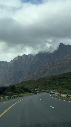 Scenic drive documented through Drakenstein mountains, South Africa
