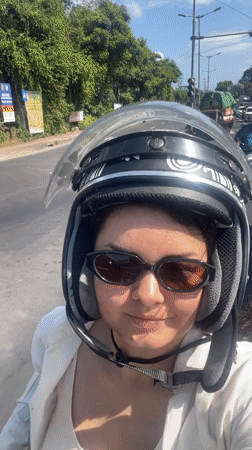 Scooter selfies and street-level views in Kuta Selatan