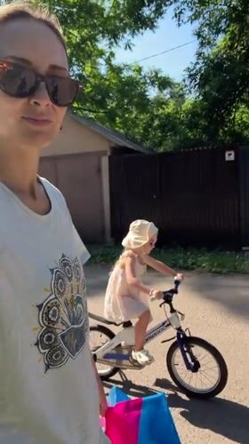Child's Morning Activities Documented in Udelnaya, Russia