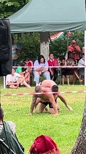 Wrestling match draws crowd in Markovo Bulgaria park