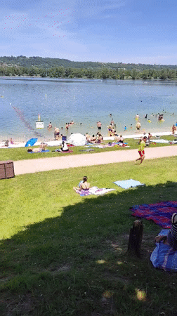 Spring day leisure activities captured at Vaulx-en-Velin waterfront locations