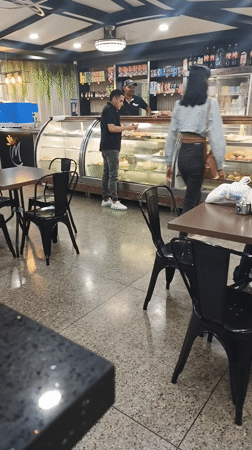 Evening life documented across Tinaquillo, Venezuela on April 17