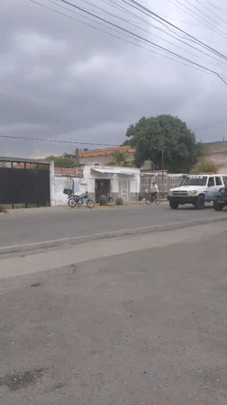 Routine street life documented in Tinaquillo, Venezuela