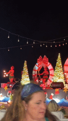 Beach proposal and festive stage performances light up Denpasar night