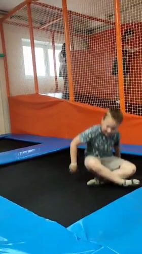 Afternoon at an indoor play and go-kart center in Navapolatsk