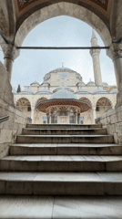 Morning mosque visit documented in Istanbul's historic district